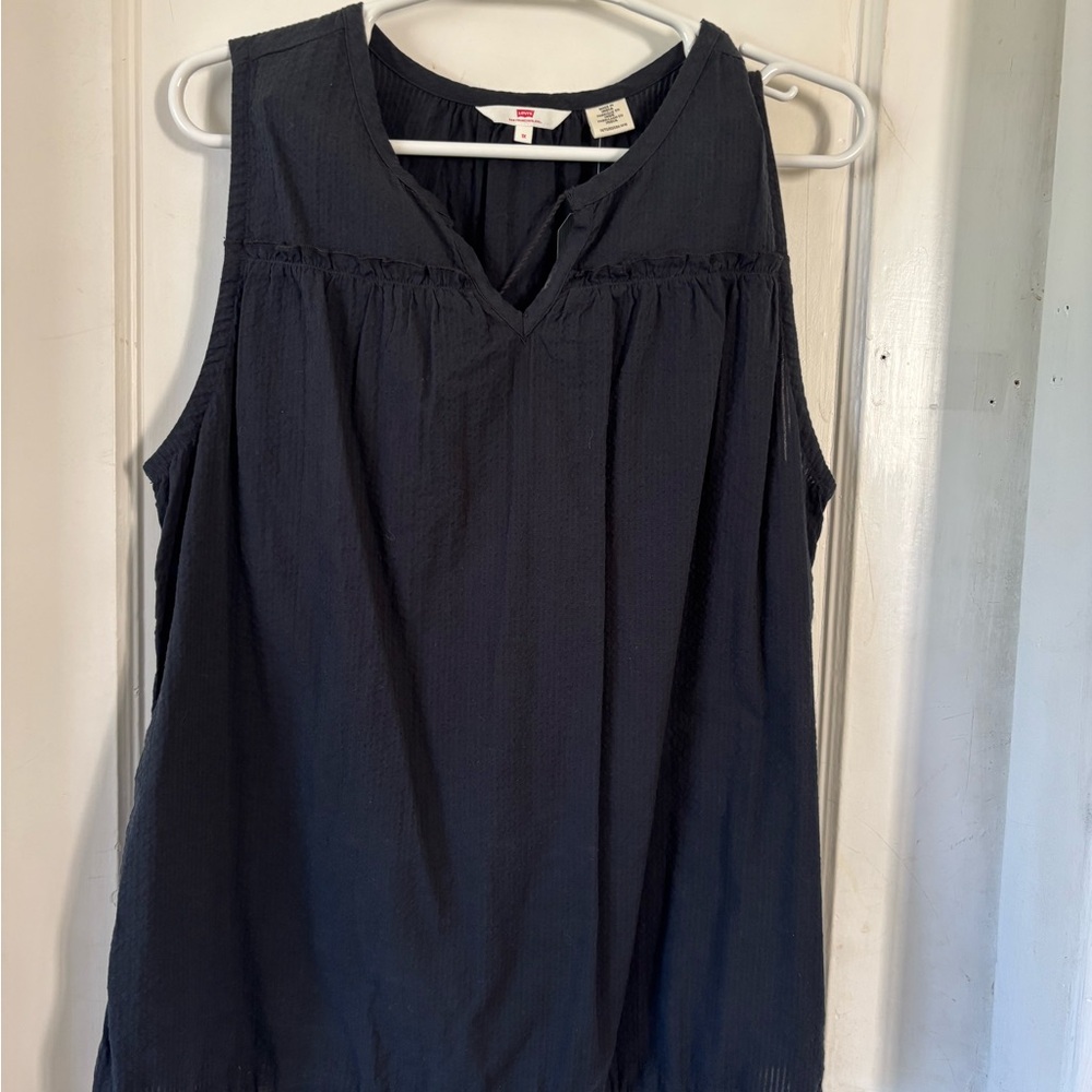Levi's Women's Sleeveless Blouse